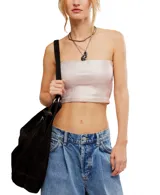 Top bandeau ajustado de tejido acanalado con acabado brillante, sin tirantes.