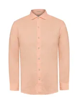 Camisa de manga larga confeccionada en 100% lino orgánico, con cuello clásico, cierre frontal de botones y logo bordado en el pecho.