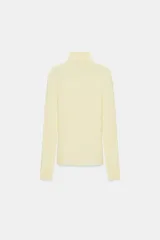 Jersey de punto fino confeccionado en lana, con cuello subido y manga larga, de diseño básico y ajustado.