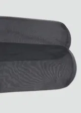 Medias panty semitransparentes de tejido elástico con cintura elástica.