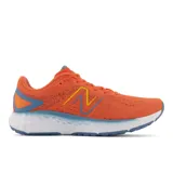 Championes de running New Balance EVOZ V2, color naranja con detalles en amarillo y celeste.