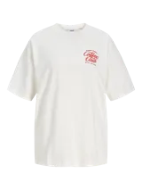 Remera blanca de manga corta, con corte holgado y diseño liso, cuenta con un pequeño estampado en el pecho con la leyenda "Coffee Club".