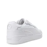 Championes Puma Rebound Break de estilo urbano inspirado en el básquet retro. Presentan una capellada de material sintético en color negro con la icónica franja lateral de Puma en blanco y una suela de goma blanca con detalles en negro.