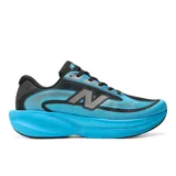 Championes de running New Balance modelo Ellipse, color celeste y negro, con entresuela amortiguada Fresh Foam X y logotipo 'N' reflectante en el lateral.