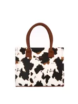 Cartera tipo tote bag de cuerpo soft en color blanco, con detalles y asas en cuerina negra. Cuenta con correa larga ajustable y manijas cortas.