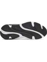 Championes de running Under Armour Rogue 6, color negro con suela blanca y negra. Confeccionados con malla ligera y transpirable, superposiciones de TPU en el mediopié y amortiguación Charged+ en la mediasuela.
