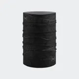 Cuello tubular multifuncional marca Buff, modelo Original EcoStretch, color negro con diseño de textura geométrica sutil. Confeccionado con tejido elástico sin costuras a partir de materiales reciclados, ofrece protección solar UPF 50 y propiedades de absorción de humedad.