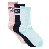 Pack de tres pares de medias Rip Curl, una rosa con logo de la marca, una negra con rayas horizontales blancas y logo de la marca, y una celeste con logo de la marca.
