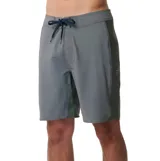 Short de baño Rip Curl Sseries 32One Cordura de color gris, con cordón de ajuste en la cintura y detalles en verde militar en los laterales.