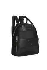 Mochila Oreiro de diseño urbano en color beige con detalles en marrón oscuro, manija superior y correas ajustables estampadas.
