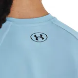 Remera Under Armour de hombre, modelo Tech 2.0, color negro con logo en el pecho.