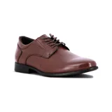 Zapato de vestir Starsax para hombre, modelo acordonado en color marrón con suela negra y costuras reforzadas.