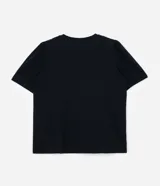 Remera negra de algodón con cuello redondo, mangas cortas abullonadas y apliques flocados con diseño de leopardo.