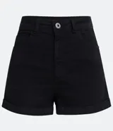 Short de sarga color celeste, de corte ajustado y cintura alta, con cierre frontal y bolsillos laterales.