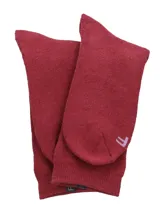 Calcetín de tejido de punto color bordó, con diseño liso y etiqueta de la marca RKF en la parte superior.