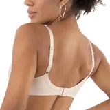 Soutien push-up con aros y copas moldeadas, color beige claro. Tirantes ajustables.