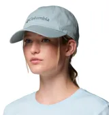 Gorra de béisbol Columbia de color verde menta, con diseño clásico de visera curva, cierre posterior ajustable y el logotipo de la marca bordado en tono azul en el panel frontal.