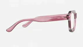 Lentes con armazón cuadrado y grueso de color rosado oscuro translúcido y diseño inspirado en los años 70.