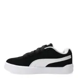 Championes Puma modelo Park Life Style Easy, de corte bajo y diseño urbano. Presentan una capellada de gamuza en color rosado con cordones anchos al tono, franja lateral característica de la marca en color blanco y suela de goma blanca.