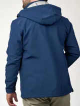 Campera azul marino de neopreno con capucha desmontable, bolsillo interno, puño ajustable y lateral elastizado.