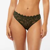 Braga de encaje calado color verde militar, con elástico festoneado en cintura y piernas.