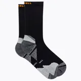 Medias deportivas negras para trail running, con amortiguación media, refuerzos en gris en el talón y la puntera, compresión en el arco y detalles de la marca en naranja en el elástico superior.