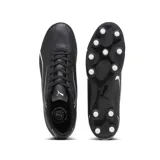 Championes de fútbol Puma Vitoria FG, color negro con detalles en blanco. Diseño con cordones y suela con tapones para césped natural.