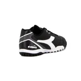 Championes de fútbol Diadora Tifosi Tf para hombre, color negro con detalles en blanco.