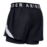 Short deportivo Under Armour Play Up 2 en 1, color negro con cintura elástica con logo de la marca en blanco y raya lateral blanca.