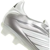 Championes de fútbol Adidas Copa Pure IV Club para terreno firme y multiterreno, modelo color plateado y blanco con las icónicas tres tiras de la marca en el lateral.