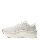 Championes de running New Balance Course Kaiha color beige, con capellada de malla y superposiciones sintéticas, entresuela Fresh Foam y suela de goma.