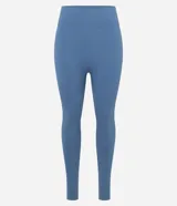 Legging deportiva Get Over de tiro alto, confeccionada en poliamida seamless con diseño ajustado al cuerpo y acabado liso.
