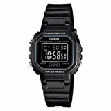 Reloj digital Casio de resina negra, con caja cuadrada y correa de resina. Presenta pantalla digital con luz LED ámbar, cronómetro, alarma diaria y resistencia al agua.