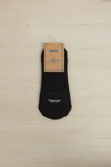 Par de medias invisibles (tipo soquete o calcetín corto) color negro, de tejido acanalado, con logo blanco de Harrington Urban Label en la planta del pie.
