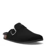 Zueco tipo mule de mujer color negro, con capellada de material sintético tipo gamuza y forro interior de pelo sintético negro. Presenta una tira ajustable con hebilla metálica plateada sobre el empeine y una suela de goma negra. El talón tiene un detalle de apariencia corcho.