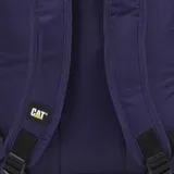 Mochila unisex color azul oscuro con logo reflectante de CAT en la parte inferior. Cuenta con un compartimento principal con bolsillo acolchado para portátil, bolsillo frontal con cremallera y cordón para llavero, y bolsillos laterales de malla. Las correas de los hombros y el panel trasero son acolchados.