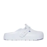 Sandalias tipo sueco color blanco, ultraligeras, impermeables y cómodas, confeccionadas con materiales veganos y propiedades antibacterianas.