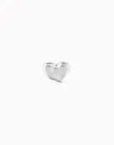 Piercing tipo stud con forma de corazón, fabricado en aleación de metales y bañado en plata.