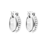 Aros tipo argolla de plata 925 con detalle de pequeñas esferas en el centro.