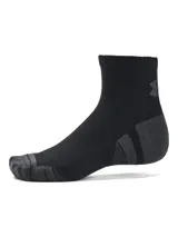 Pack de tres pares de medias deportivas de corte medio, color negro con detalles en gris en la puntera y el talón. Diseñadas con paneles de malla para mayor transpirabilidad y soporte de arco integrado.