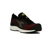 Zapato de seguridad Diadora Utility Fly Litebase, color negro con detalles en rojo y logo gris.