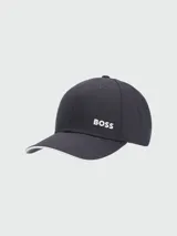 Gorra de béisbol Boss modelo Cap-Bold, color azul marino con logo de la marca bordado en blanco en el frente y detalle de borde blanco en la visera.