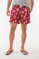 Short de baño azul con estampado de flamencos.