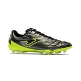 Championes de fútbol Joma modelo Powerful 2622 FG, color gris metalizado con detalles en amarillo neón. Presentan un diseño de corte bajo con cordones, parte superior de piel sintética de alta calidad y suela con tacos de plástico diseñada para césped natural.