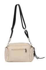 Bandolera negra con varios bolsillos y llavero de estrella.