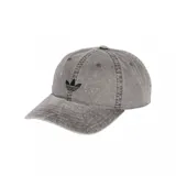 Gorra tipo baseball Adidas con acabado efecto lavado en color gris, cuenta con el logo del trébol bordado en el frente y ojales de ventilación.