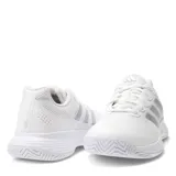 Championes Adidas Run Falcon 3, color blanco con las tres tiras características de la marca en los laterales.