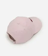 Gorra de sarga de algodón, con ala curva y bordado frontal en relieve con la palabra “Busy”.