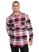 Camisa de manga larga de Caterpillar con diseño a cuadros en tonos rojo, blanco y azul marino. Cuenta con cuello clásico, cierre frontal de botones, dos bolsillos en el pecho con solapa y botones, y un parche con el logo de la marca.