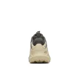 Championes de trekking Merrell Moab Speed 2 Sport para hombre, en combinación de colores gris y beige. Presentan capellada de nailon ripstop y TPU, entresuela de espuma FloatPro y suela exterior Vibram TC5+ con tacos de tracción.